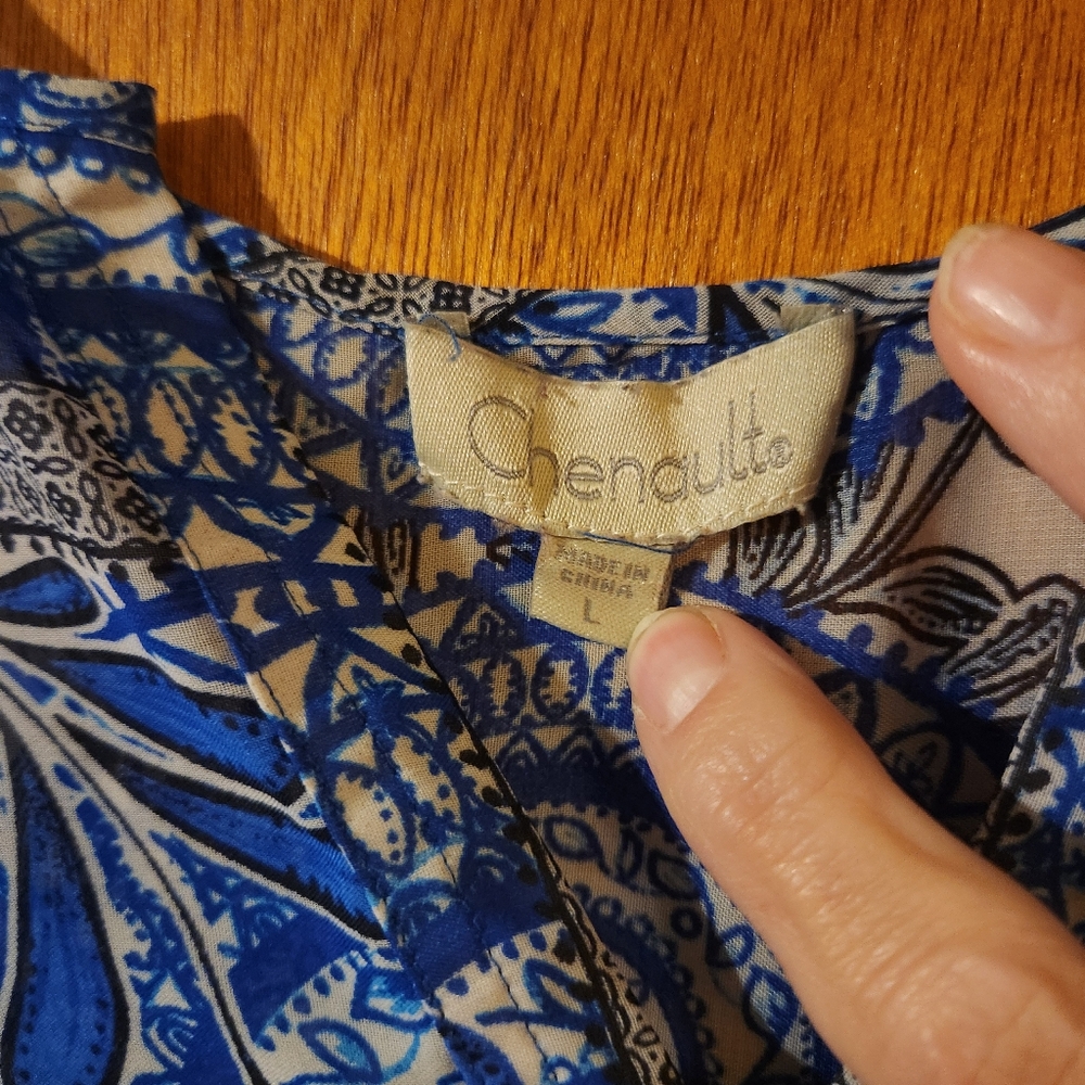 Blue and White Floral High Low Kaftan - Picture 4 of 8